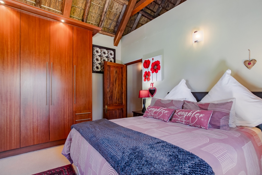 5 Bedroom Property for Sale in Windmeul Western Cape